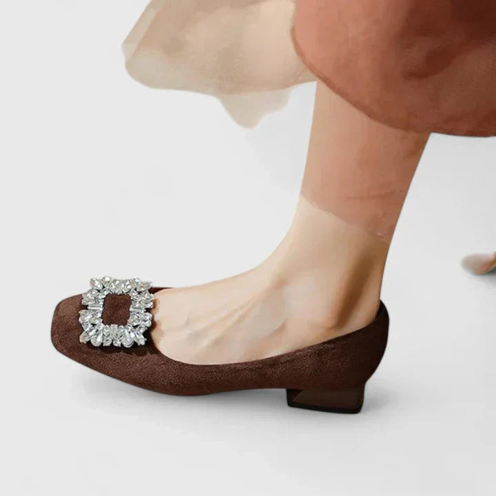 Julianyssa | Women's Cushioned Block Heel Pumps