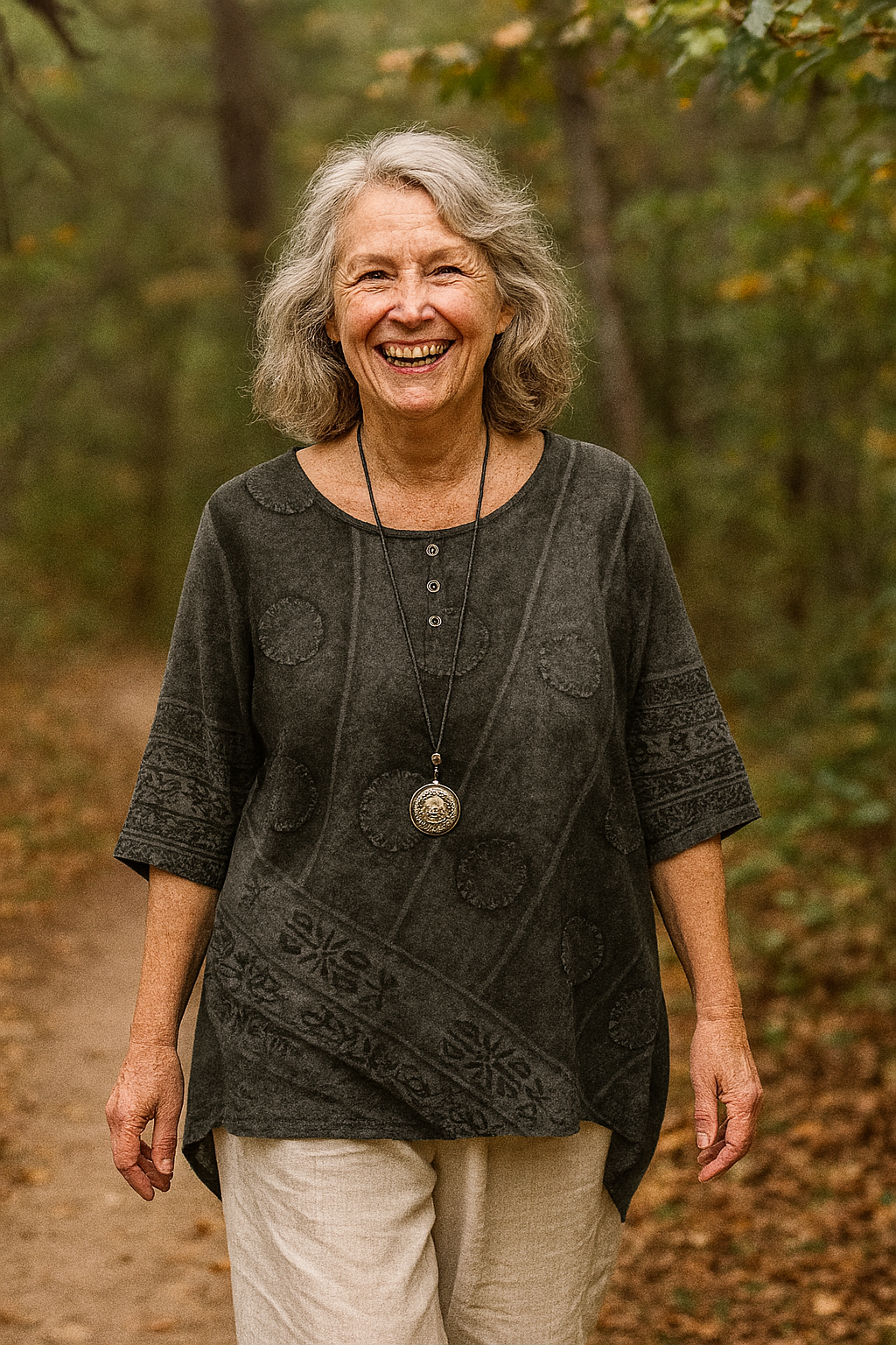 Yarra – Artistic and Flowy Top
