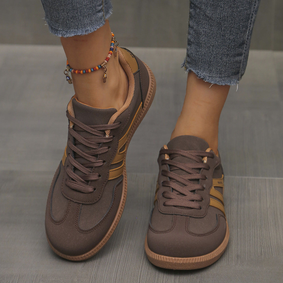 Jenny | Casual Lace-Up Sneakers